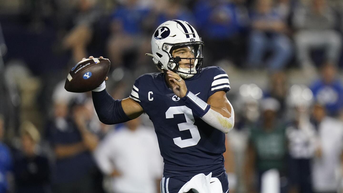 Shamrock Series means special uniforms for Notre Dame, BYU