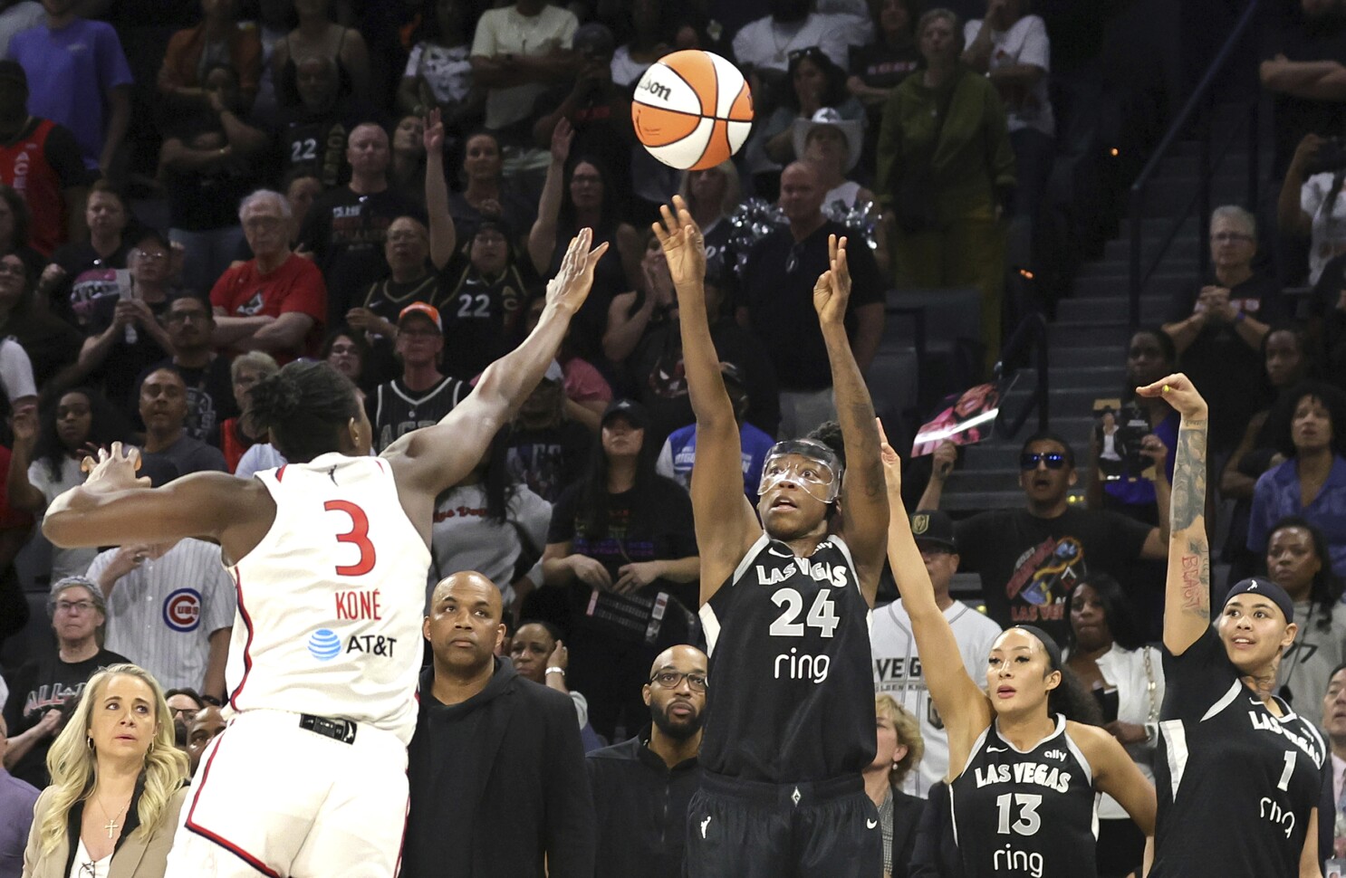 Loyd has breakout game in Aces' victory over Wings after slow start this season