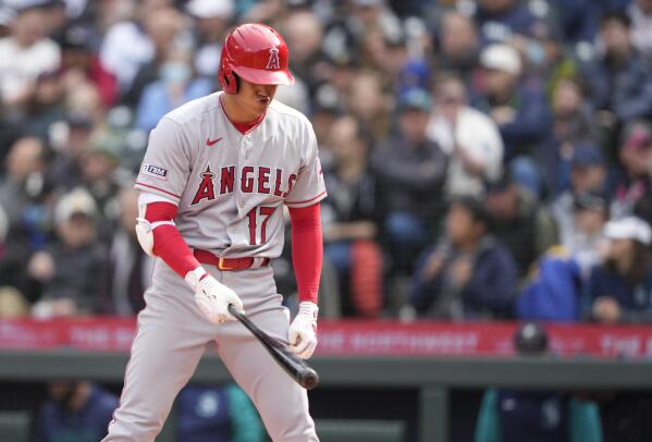 Anaheim Sports on X: Look Out Sho! 👀✓ Shohei Ohtani dodges a close pitch  during 8th inning against the Braves. Ohtani eventually grounded out to  complete the plate appearance. Credit: Ballys #大谷翔平 #