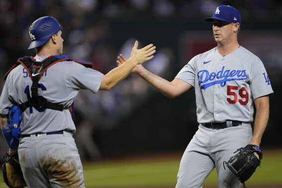Dodgers-White Sox trade: LA gets Lance Lynn, Joe Kelly from Chicago - True  Blue LA
