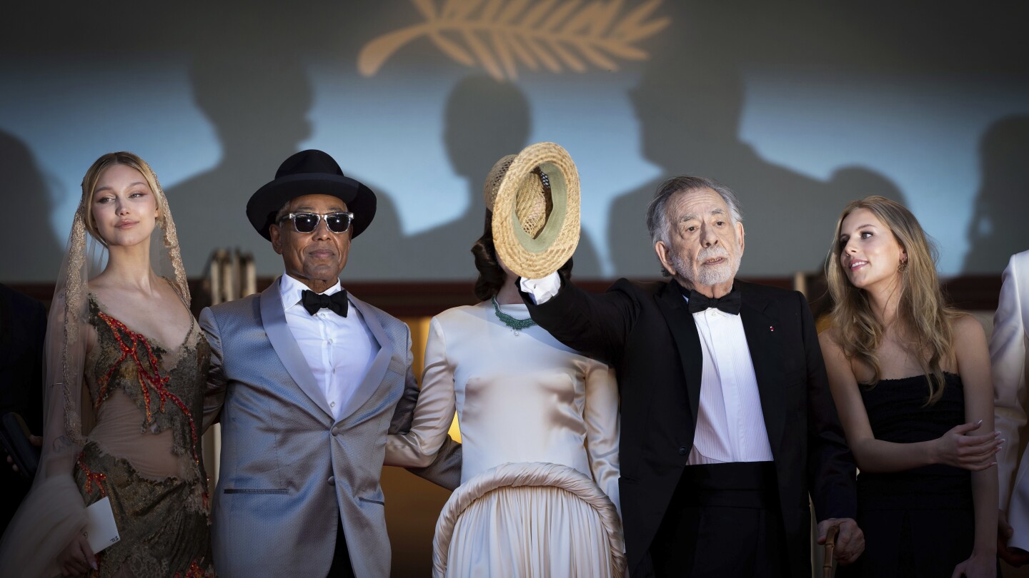 Francis Ford Coppola présente “Mégalopolis” à Cannes
