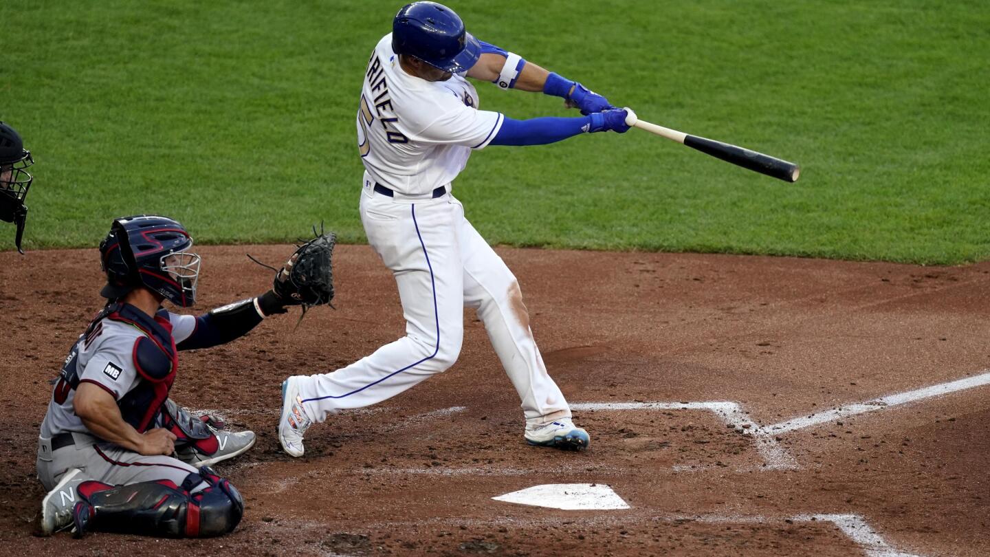 MLB roundup: Royals beat Twins, win 9th straight - The Boston Globe