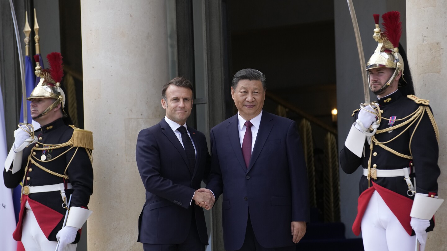中国国家主席习近平抵达法国后，马克龙将乌克兰战争作为优先事项