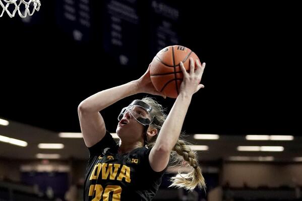 Iowa women's basketball turns the tables on Kansas State, 77-70