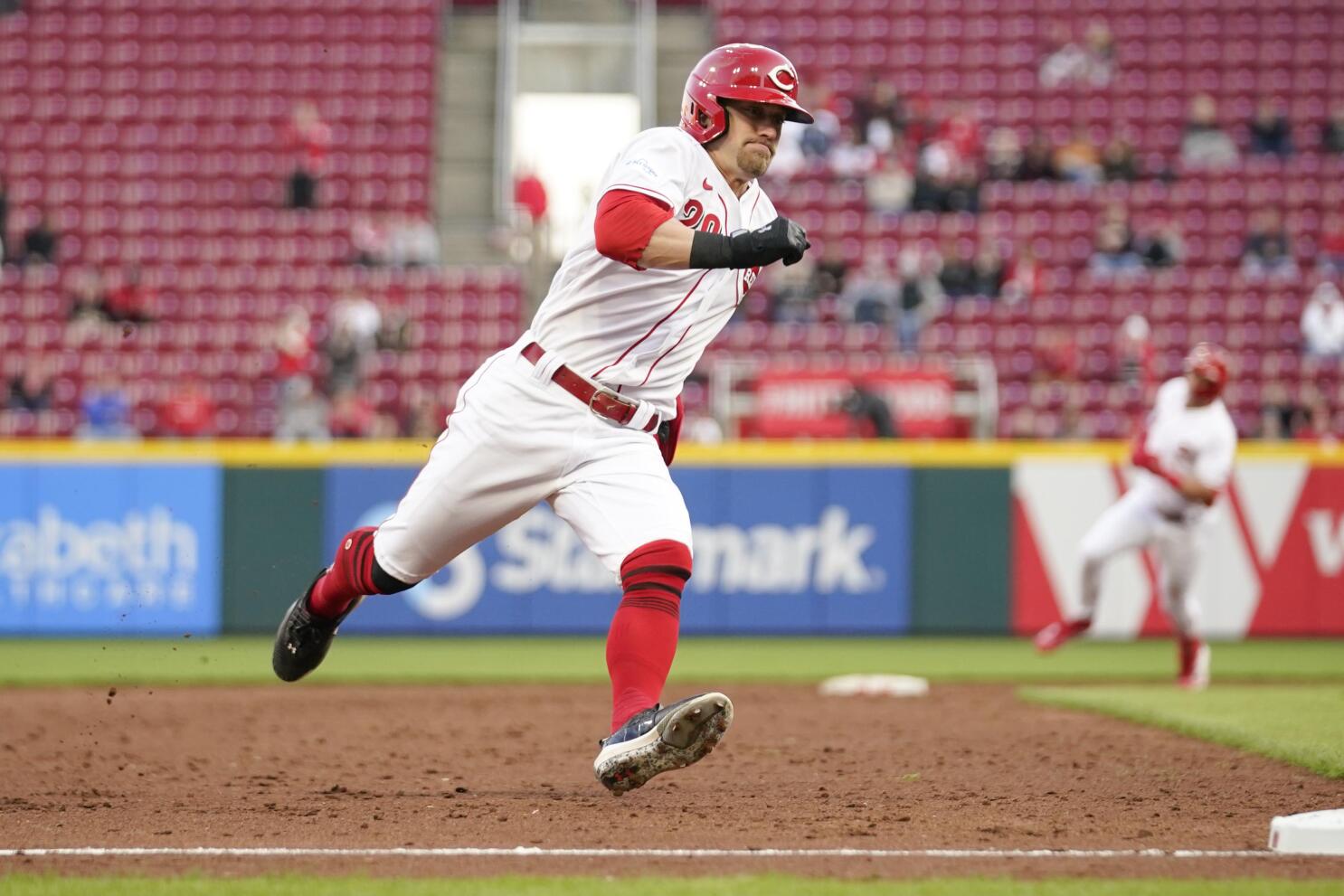 Spencer Steer powers the Reds to a win over the Red Sox