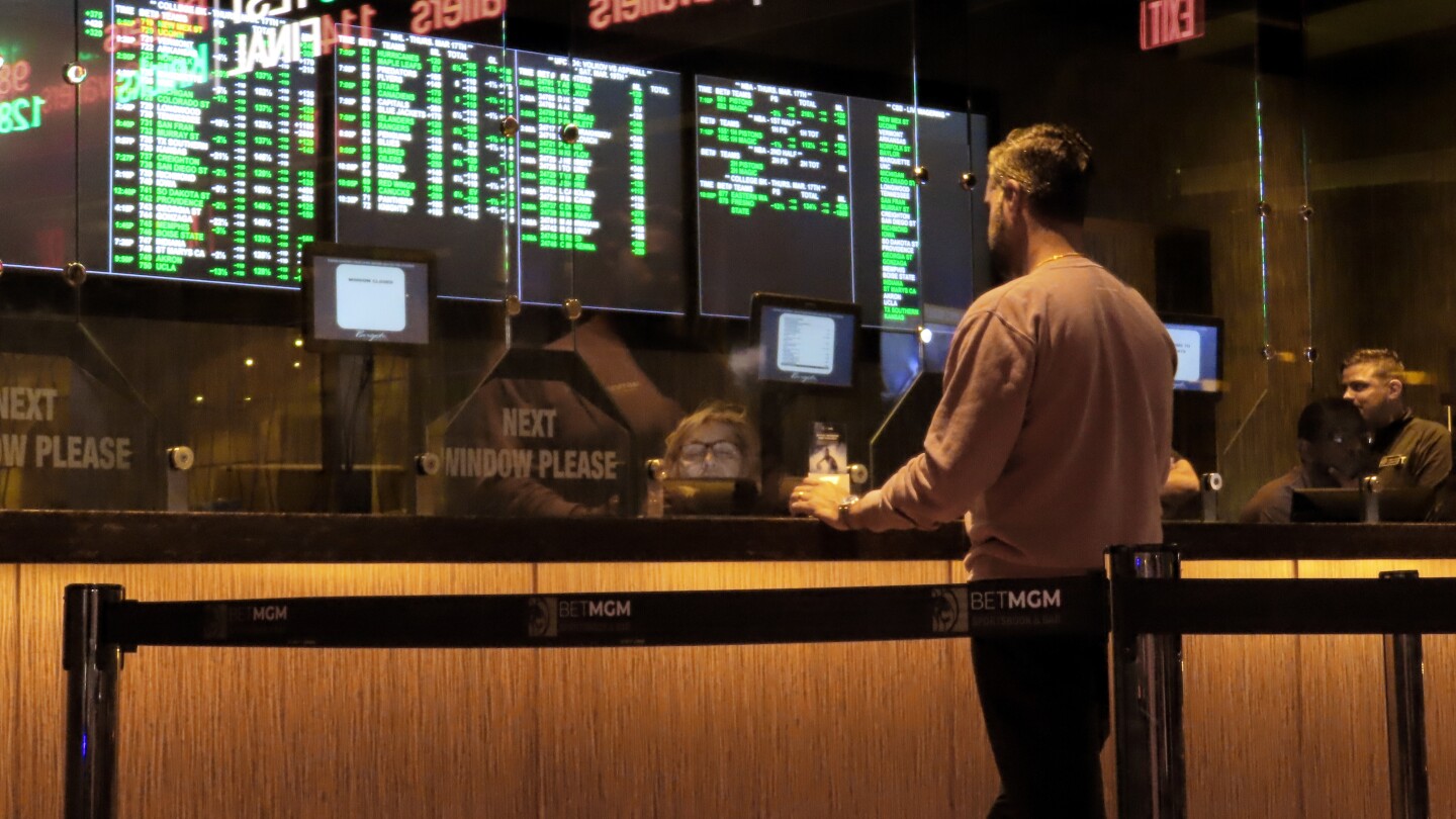 Какво представлява пристрастяването към хазарта и колко широко е разпространено в САЩ?