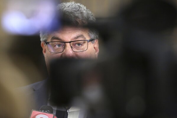 United Auto Workers spokesman Brian Rothenberg speaks with the media at a news conference after unionization failed for workers at the Chattanooga Volkswagen plant, Friday, June 14, 2019, in Chattanooga, Tenn. (Erin O. Smith/Chattanooga Times Free Press via AP)