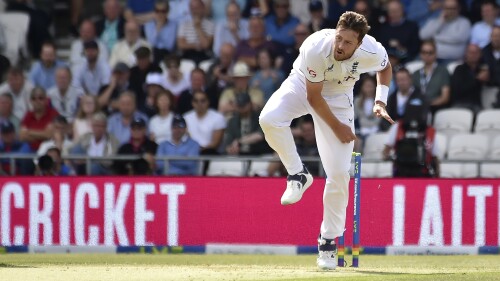 England's Ollie Robinson bowls a delivery during the first day of the third Ashes Test match between England and Australia in Leeds, England, Thursday, July 6, 2023.  (AP Photo/Ruy Vieira)