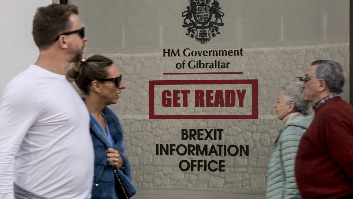 ЕС, Великобритания и Испания ще проведат повече разговори относно статута на Гибралтар след Brexit