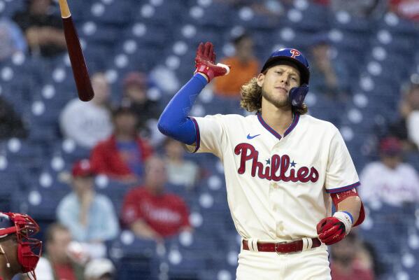Bohm's HR helps Phils beat Nats after 3 1/2-hour rain delay