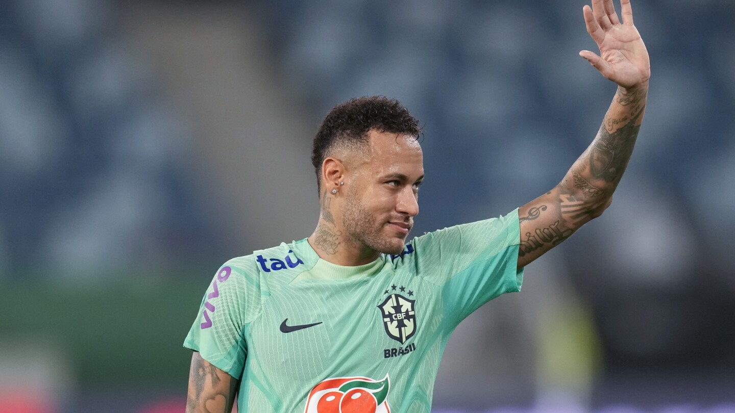 Pelé's former club Santos returns to the top tier of Brazilian soccer with an eye on Neymar