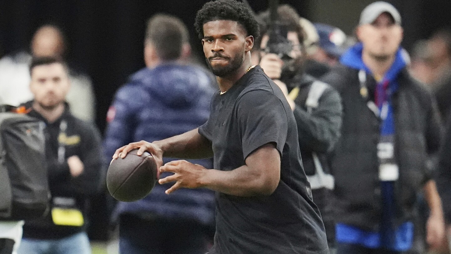 Shedeur Sanders все още чака обаждане, когато проектът на NFL влиза в последния ден 