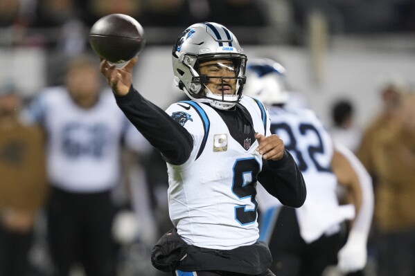 Bryce Young takes blame as Carolina's offense sputters again in 16-13 loss  to Chicago