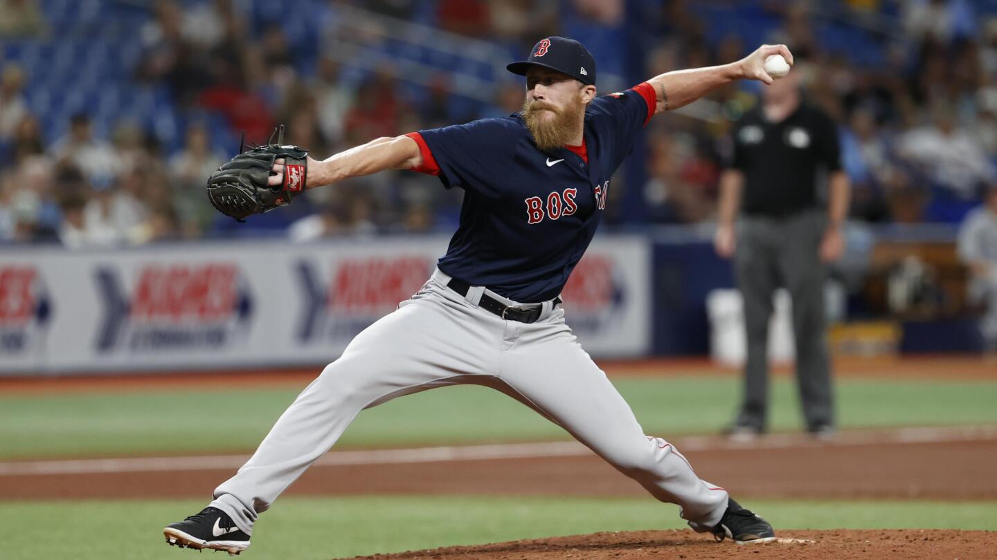 White Sox, Red Sox swap Reese McGuire for Jake Diekman