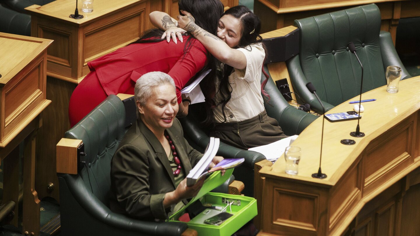 New Zealand Parliament Rejects Treaty of Waitangi Redefinition Bill 112-11