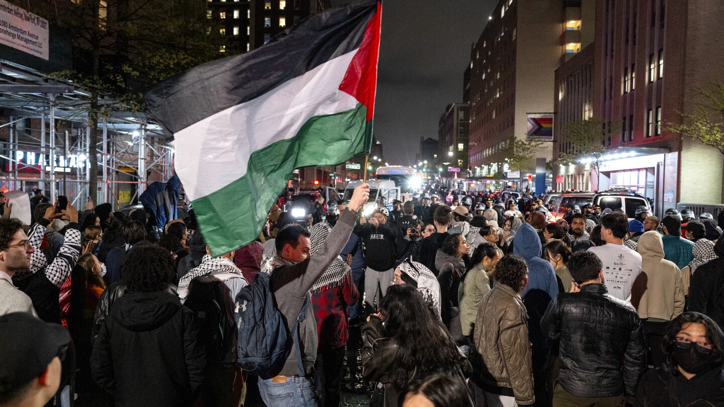 Columbia University Standoff Sparks Growing Pro-Palestinian Protests Across College Campuses