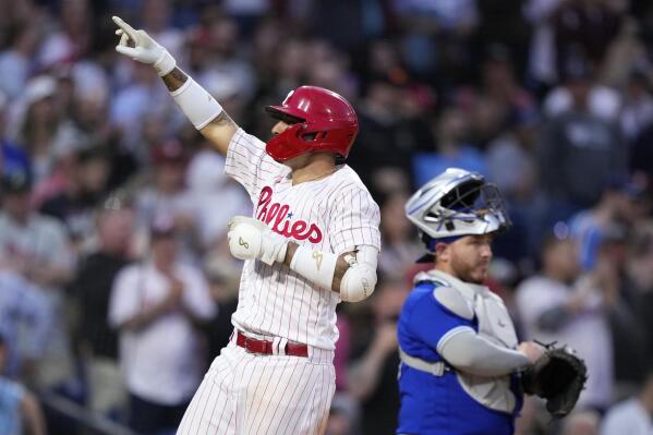 Bryce Harper homers twice as Phillies pound Blue Jays