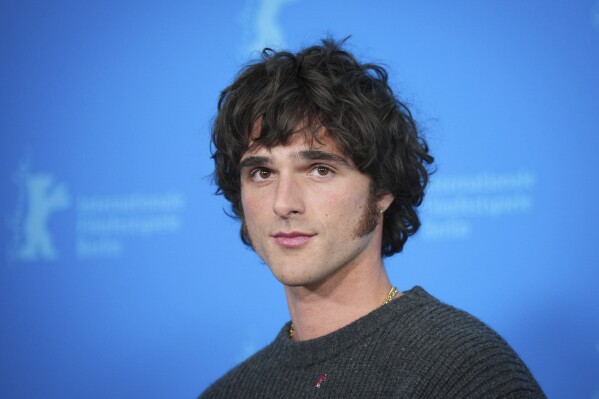 Actor Jacob Elordi appears at the photo call for the film "The Narrow Road to the Deep North" at the International Film Festival, Berlinale, in Berlin, on Feb. 15, 2025. (Soeren Stache/dpa via AP, File)