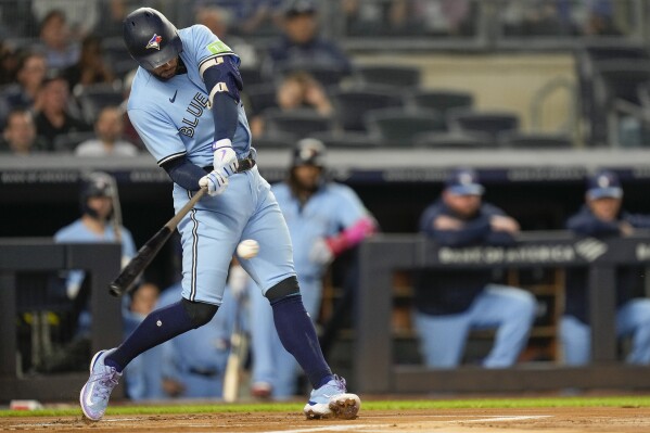 Toronto All-Star shortstop Bo Bichette on injured list because of strained  quadriceps - The Boston Globe