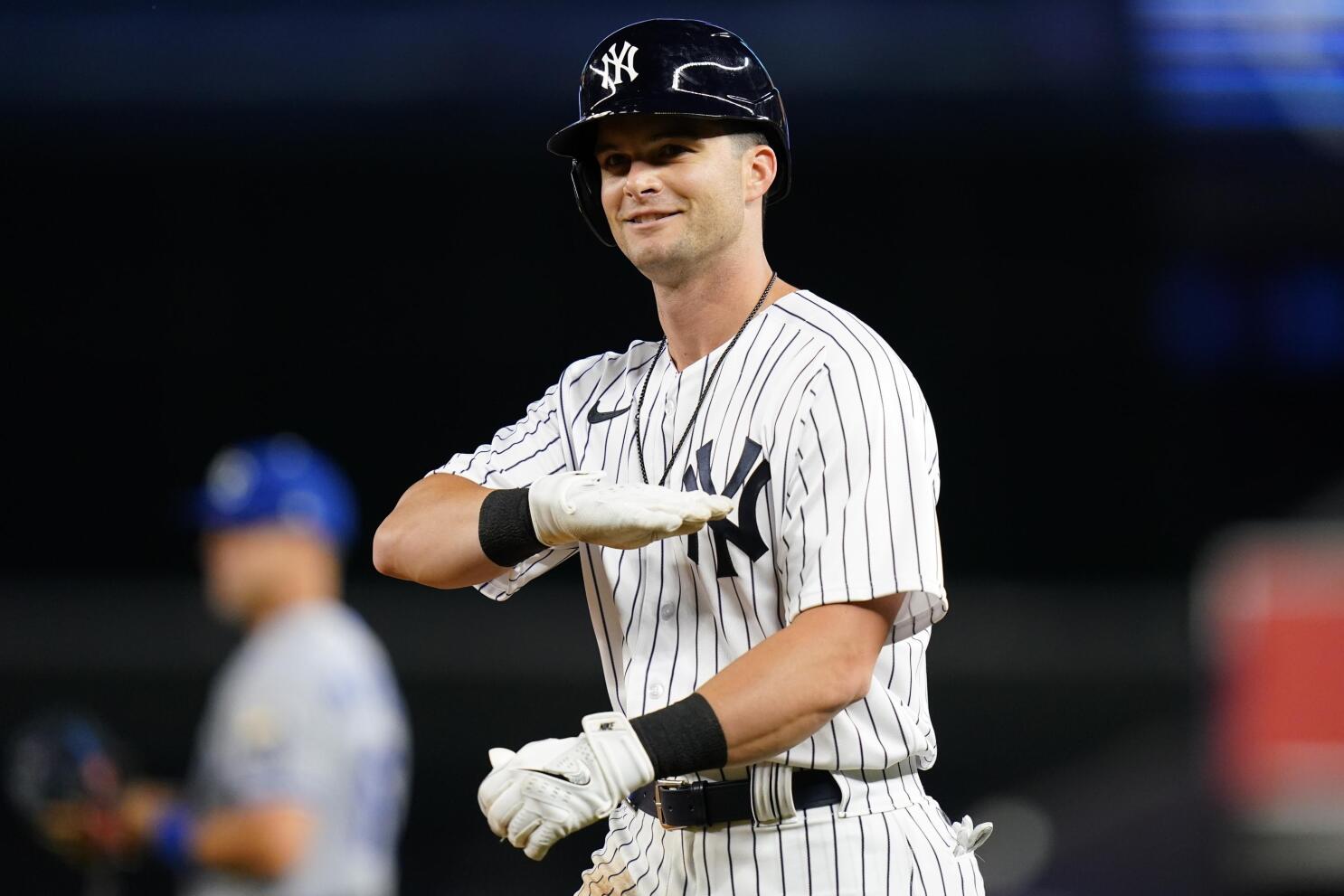 Andrew Benintendi Launches First Home Run in White Sox Uniform