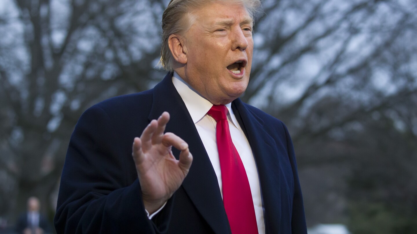 Trump makes third Iowa trip this month in final weeks before GOP voting starts in caucuses