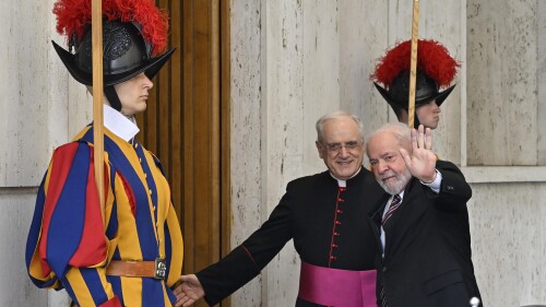 Brazilian President Luiz Inacio Lula da Silva arrives at the St. Damaso courtyard for a private audience with Pope Francis, at the Vatican, Wednesday, June 21, 2023. (Alessandro Di Meo, Pool via AP)