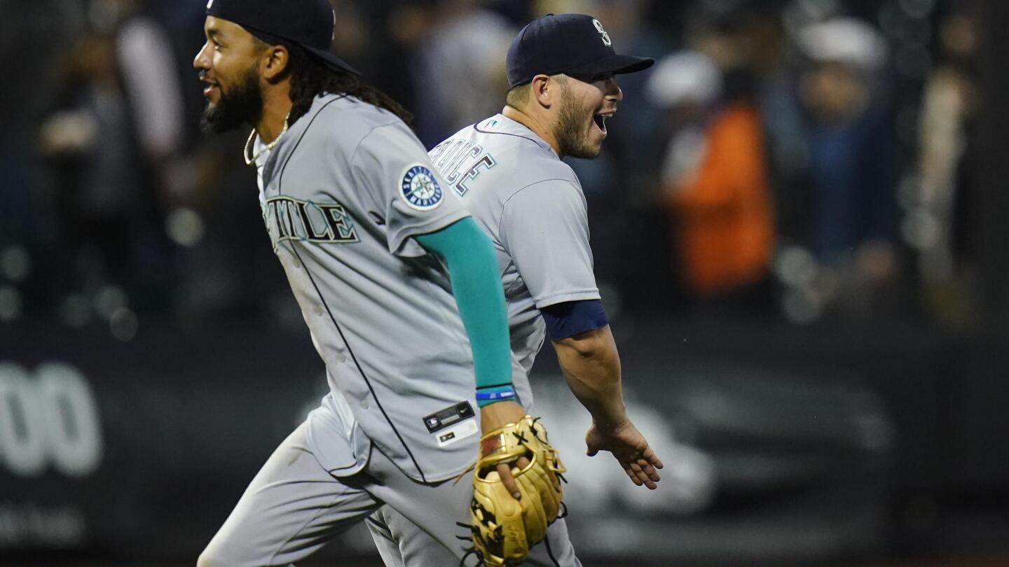 Seattle Mariners: 2018 Player review - infielder Robinson Cano
