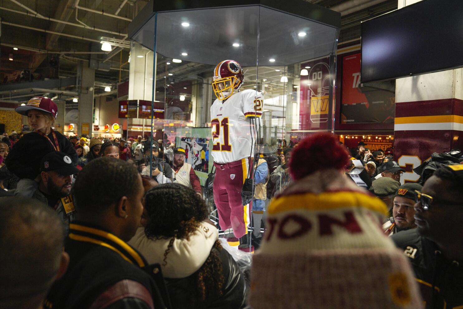 Washington Football Team to retire Sean Taylor's jersey number Sunday