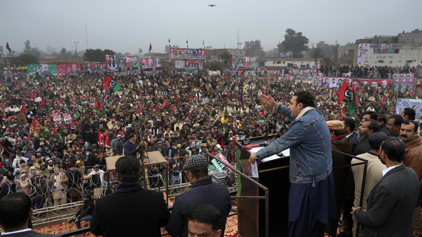 Пакистанските талибани обещаха да не атакуват предизборни митинги преди гласуването на 8 февруари