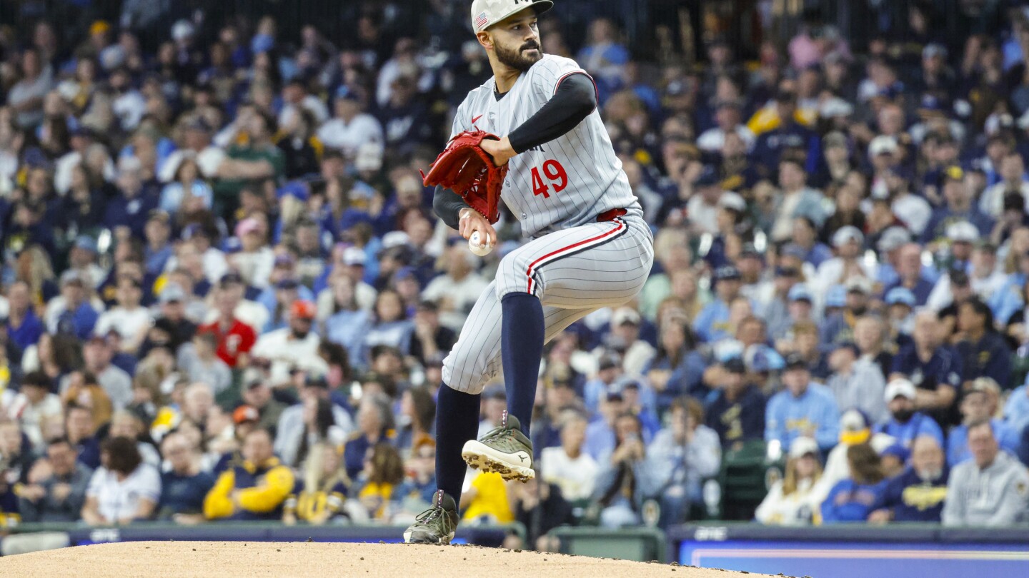 Twins Win 13th Straight, Set Minnesota Record with 33 Scoreless Innings