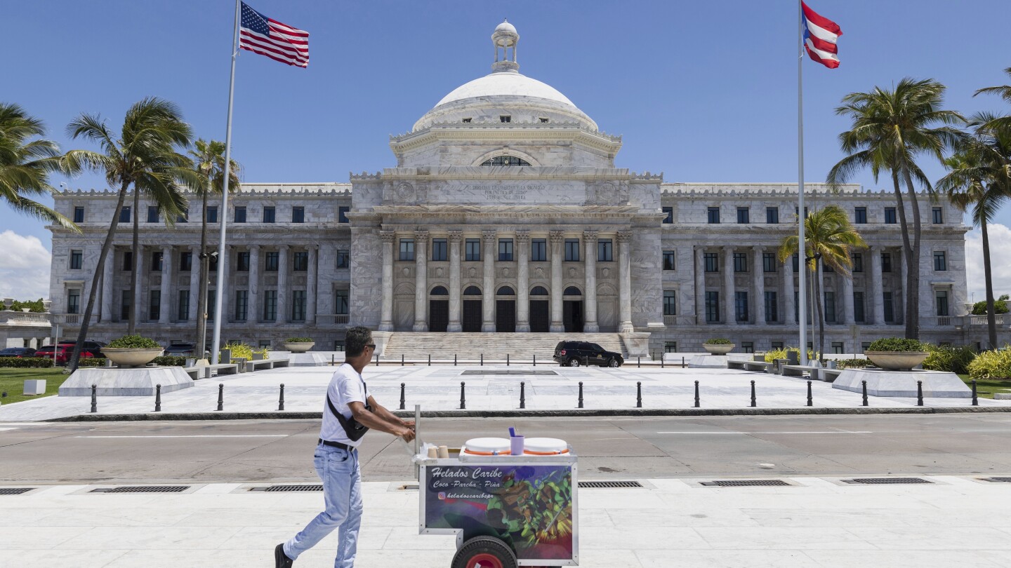 Ante aranceles de Trump, Puerto Rico busca atraer manufactura para impulsar su economía