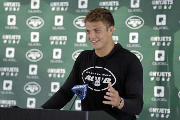 Jets WR Braxton Berrios talks Garrett Wilson's talent, Robert Saleh's  leadership