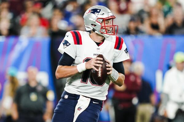 Mac Jones sits out Patriots preseason opener against Giants