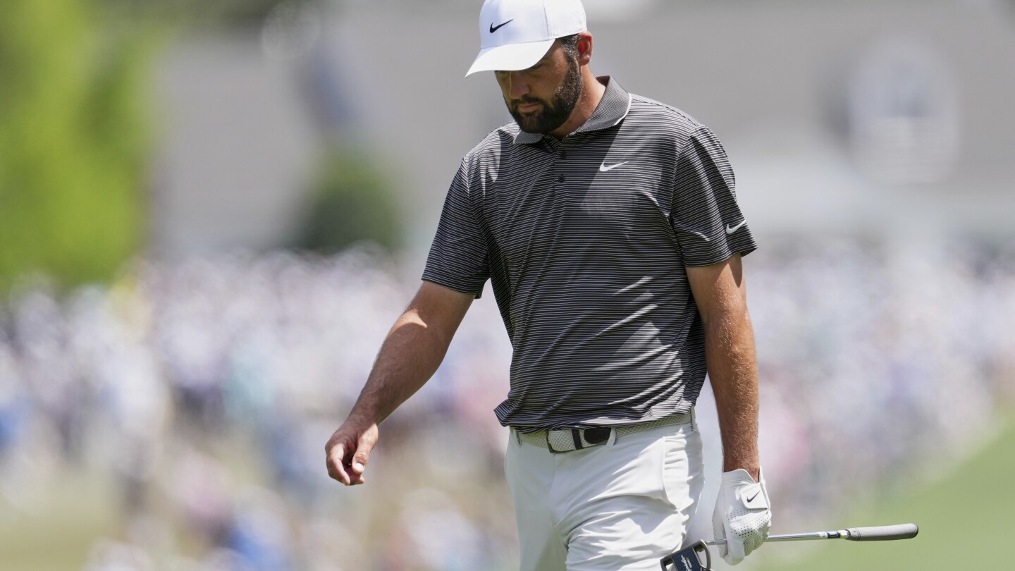 Defending champion Scottie Scheffler fails to make a move, trails by 7 shots in Masters