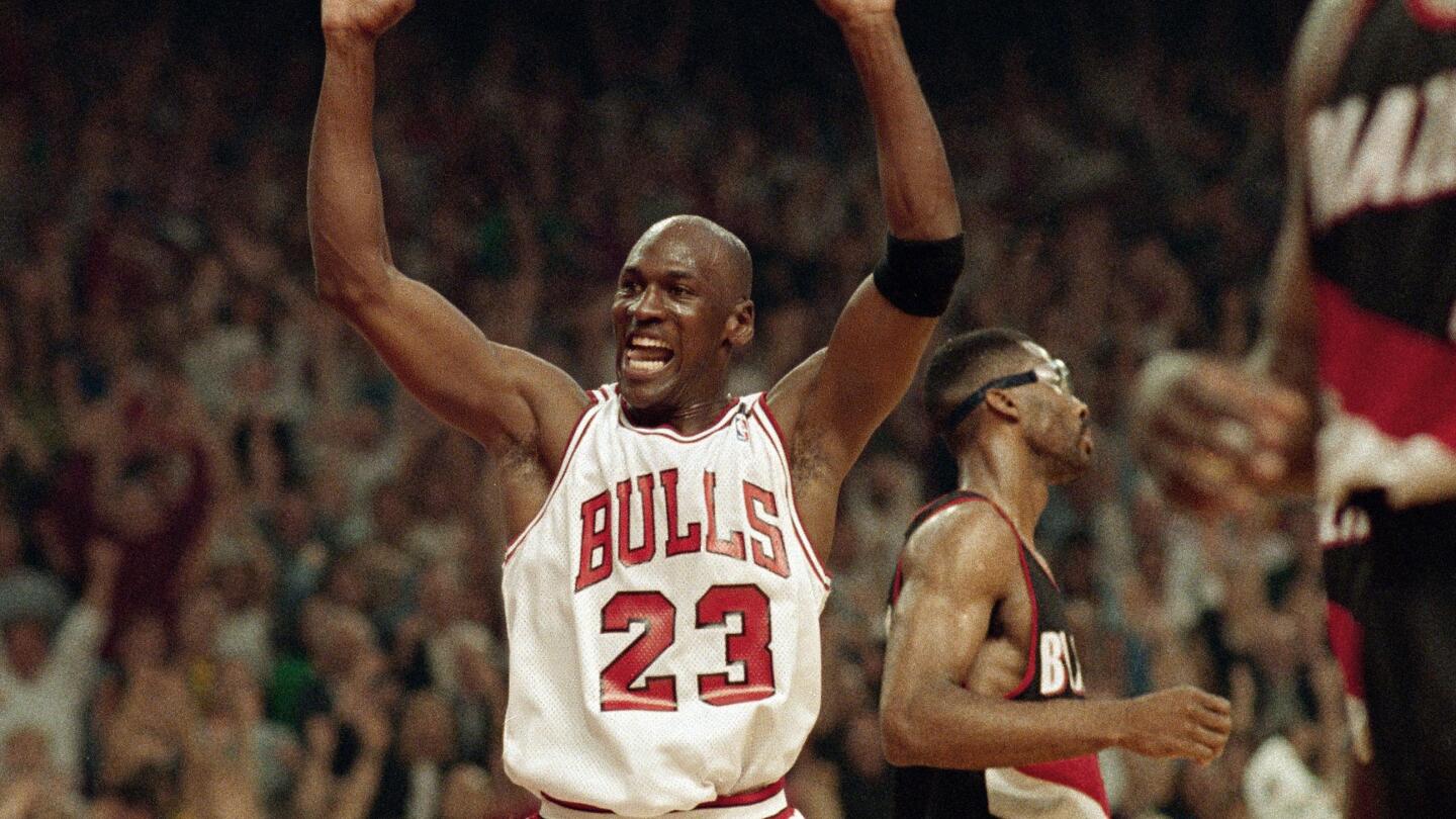 Michael Jordan's untold story of how he switched back from No. 45 to No. 23  with Bulls