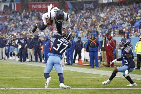 Texans snap 8-game skid, end Titans' 6-game streak 22-13