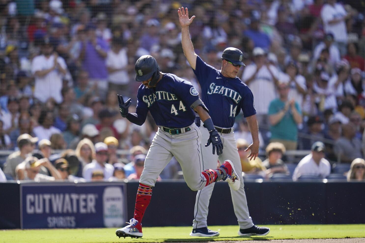 Julio Rodríguez 3-run HR carries Mariners to 8th straight win in 9