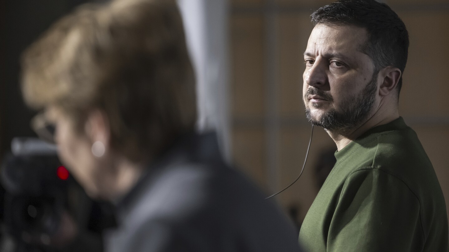 Зеленски заема централно място в Давос, докато се опитва да събере подкрепа за битката на Украйна