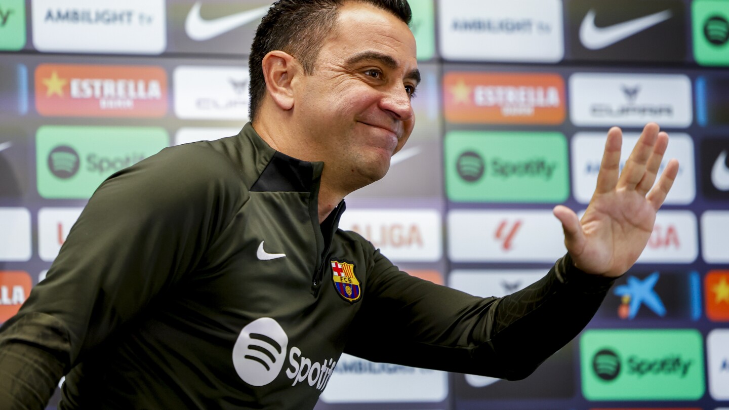 Шави казва, че президентът на Барселона ще трябва да обясни защо няма да продължи да бъде треньор