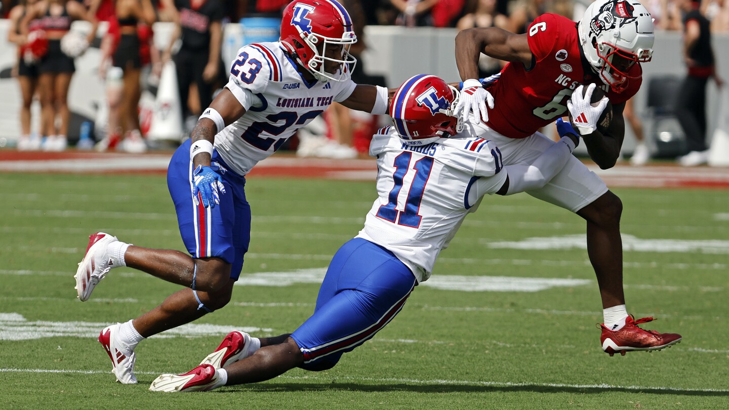 Backup QB Bailey helps NC State overcome Louisiana Tech, 30-20