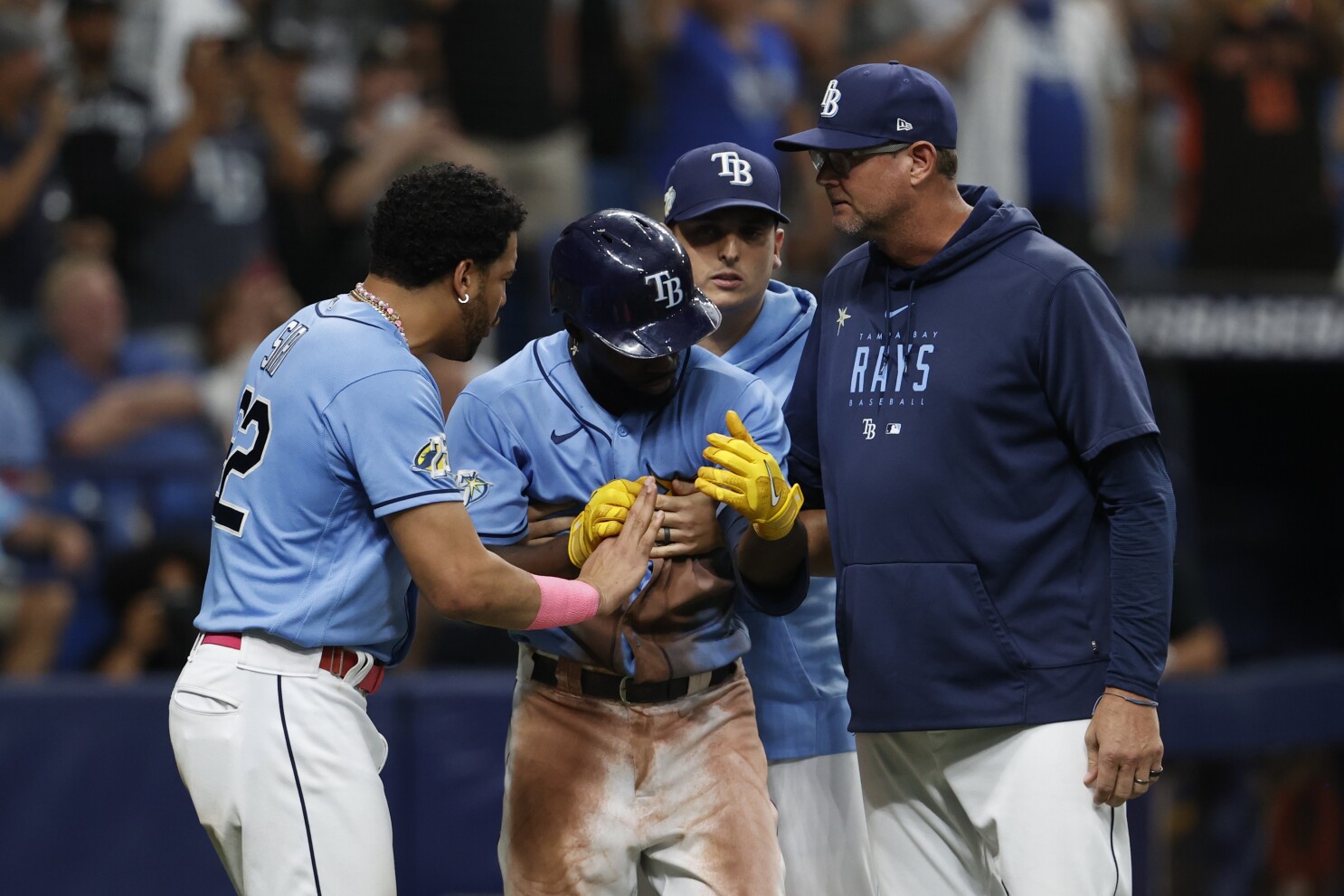 Tempers flare as Rays rally to beat Yankees 7-4