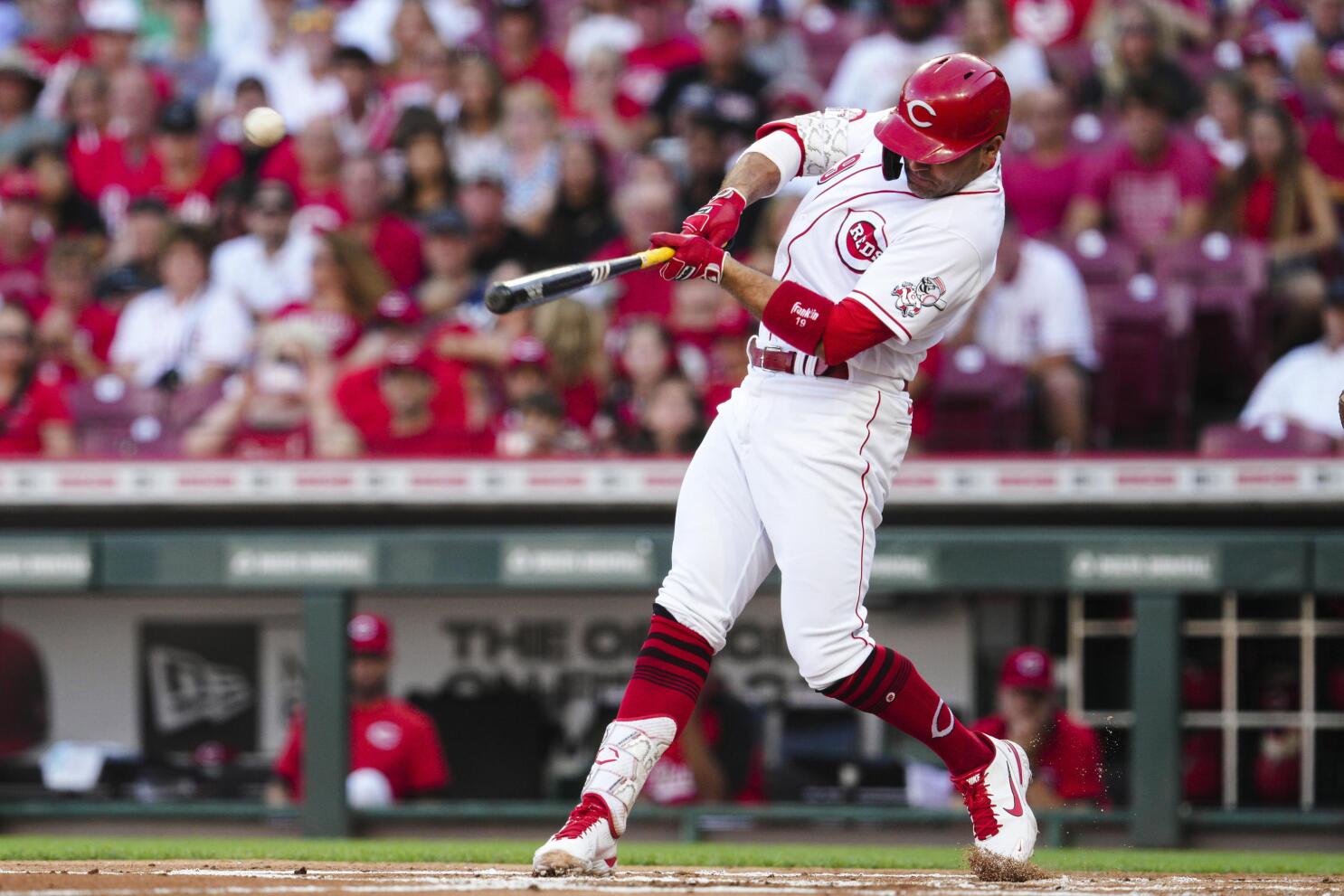 Joey Votto plans to play 'one more year' in 2024, even if not with Cincinnati  Reds 