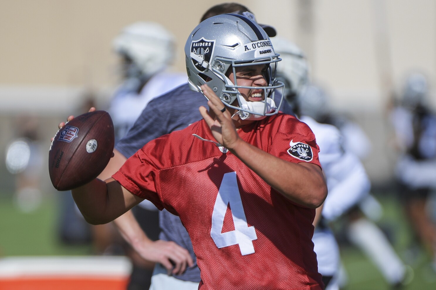 Raiders rookie QB Aidan O'Connell hopes his NFL story is just beginning |  AP News