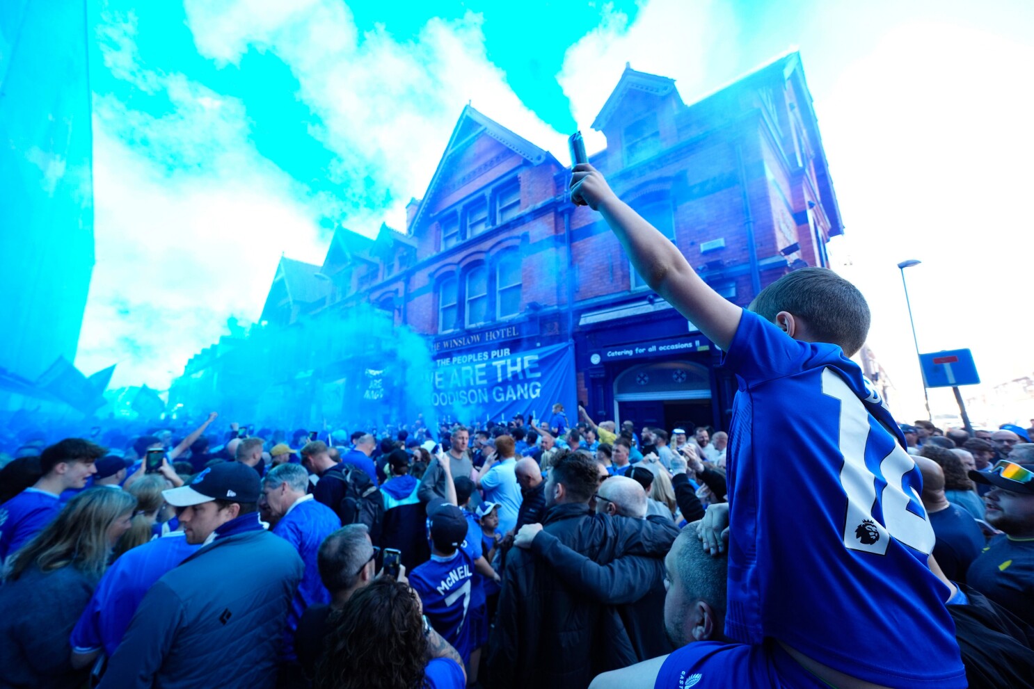 Premier League: Everton beats Southampton 2-0