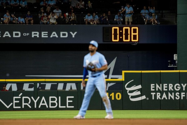 MLB teams share differing views on new pitch clock era for 2023 season