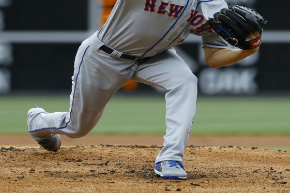
              New York Mets' Zack Wheeler pitches during the first inning of a baseball game against the Philadelphia Phillies, Wednesday, April 17, 2019, in Philadelphia. (AP Photo/Matt Slocum)
            