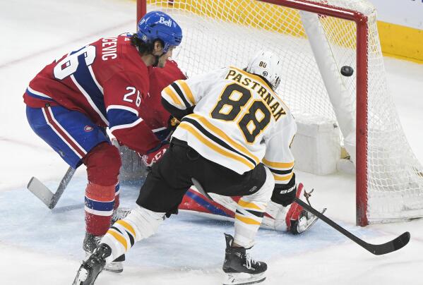 Bruins close out record regular season, beat Canadiens 5-4