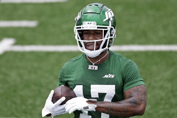 Boom! Boom! Pow! Jets hope trio of rookie playmakers' physical approach  'permeates' the entire team | AP News