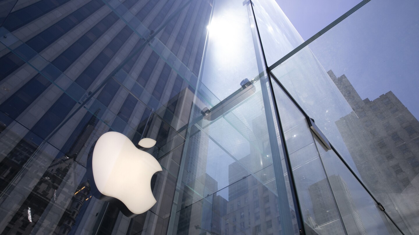 Apple в четвъртък разкри най стръмния си тримесечен спад в продажбите