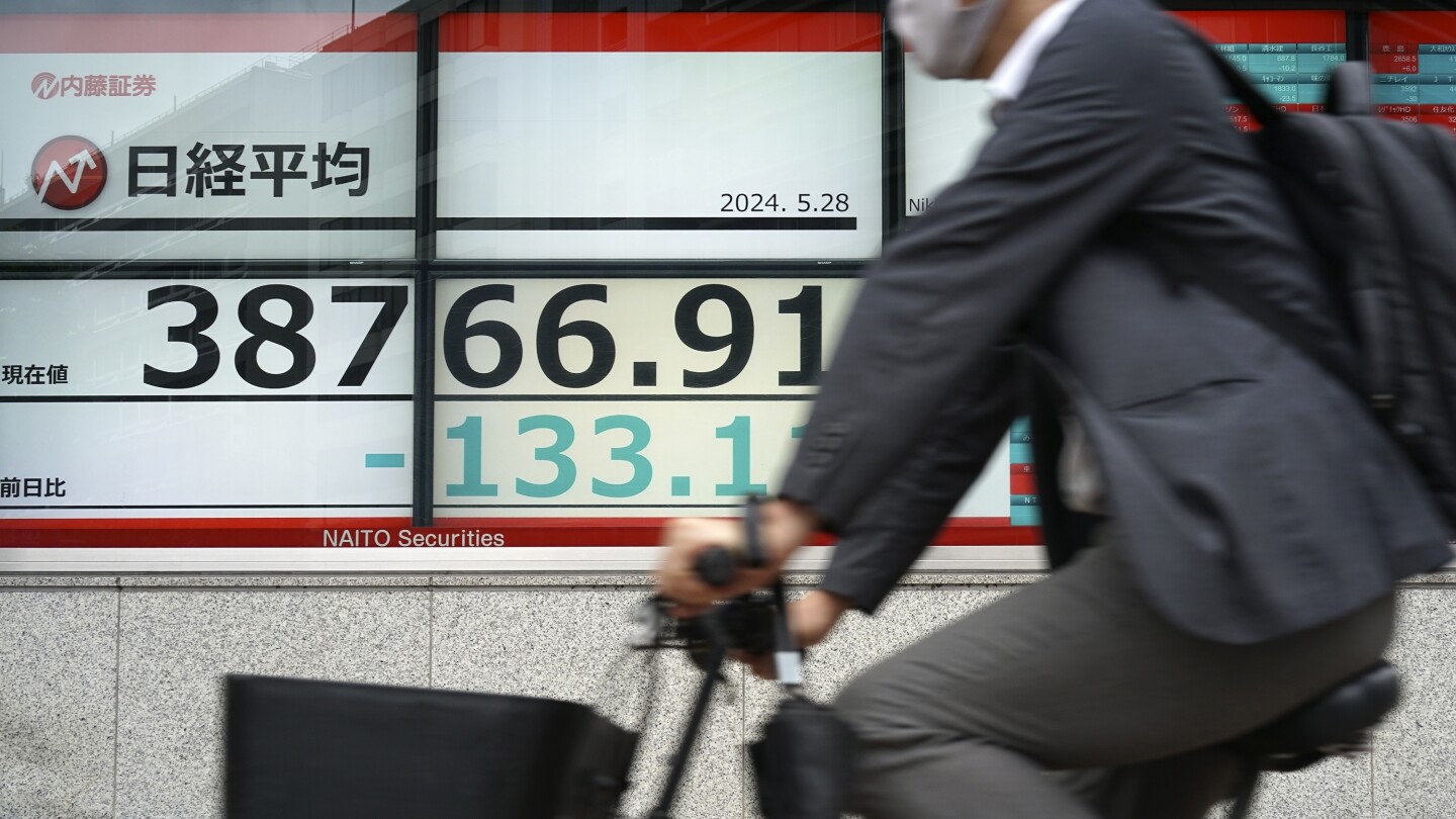 ТОКИО AP — Акциите бяха смесени в Азия във вторник